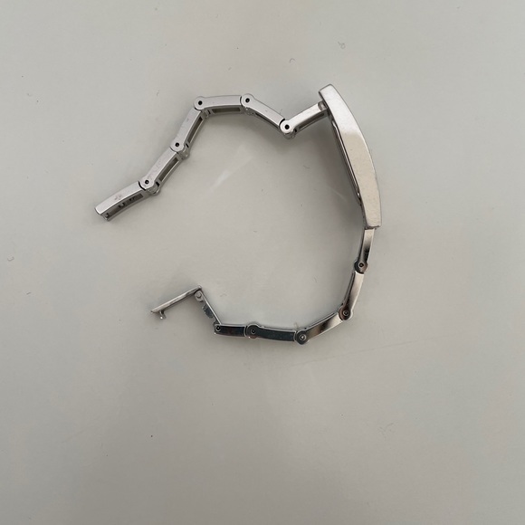 Gucci Stainless Steel Diamond 3900 L watch - Picture 5 of 6